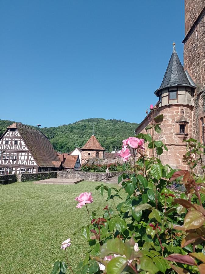Gaestehaus Hoffmann Dorrenbach Exterior photo