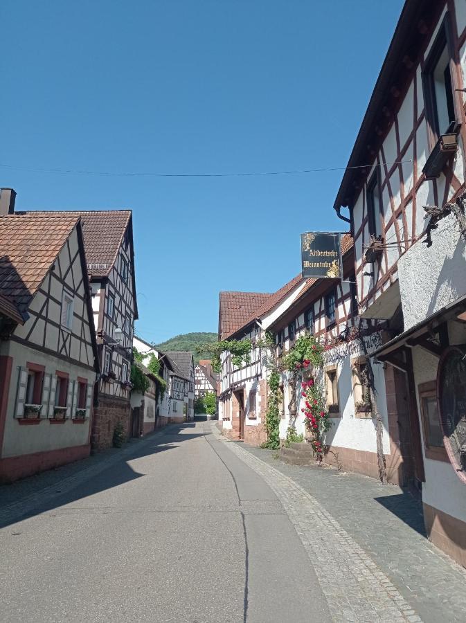 Gaestehaus Hoffmann Dorrenbach Exterior photo